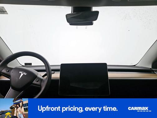 Gray 2022 Tesla Model 3