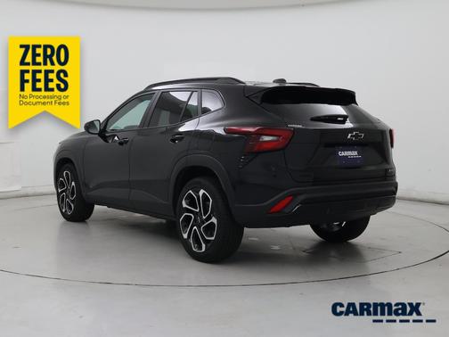 Black 2024 Chevrolet Trax 2RS
