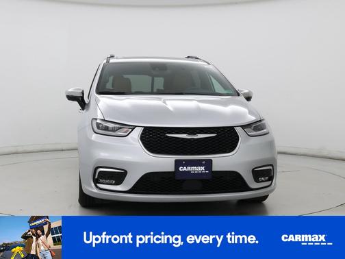 2023 Chrysler Pacifica Hybrid Pinnacle