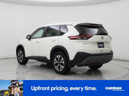 White 2023 Nissan Rogue SV