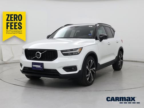 White 2020 Volvo XC40 T5 R-Design