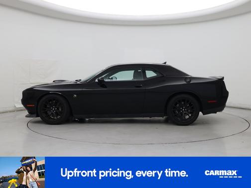 Black 2017 Dodge Challenger 392 Hemi Scat Pack Shaker