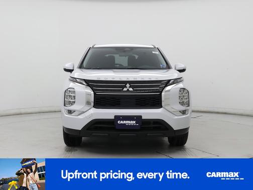 2024 Mitsubishi Outlander ES