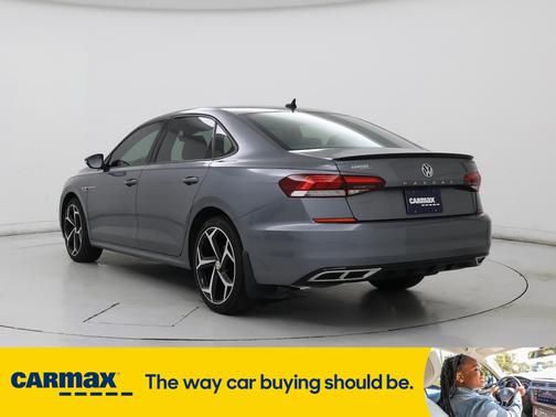 2021 Volkswagen Passat R-Line