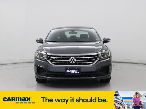 2021 Volkswagen Passat R-Line
