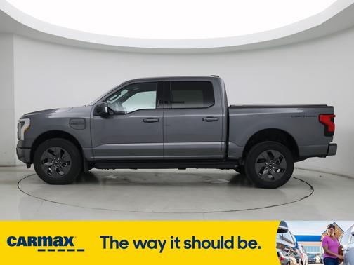 2022 Ford F-150 Lightning Lariat