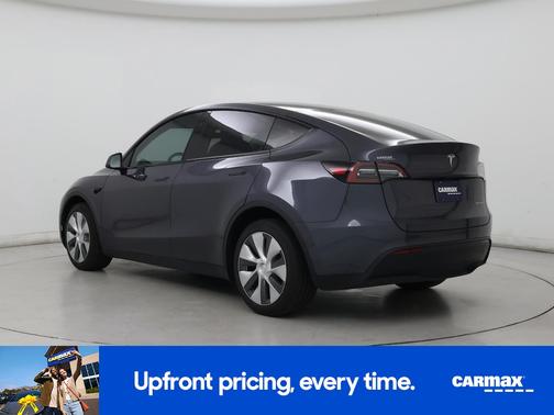 Gray 2023 Tesla Model Y Long Range