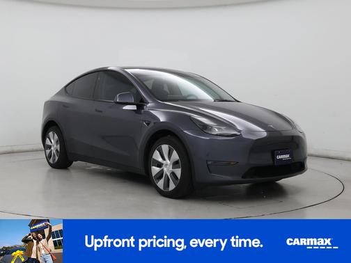 Gray 2023 Tesla Model Y Long Range