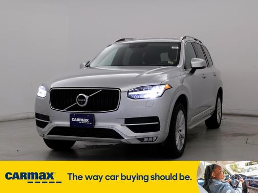 2018 Volvo XC90 T6 Momentum