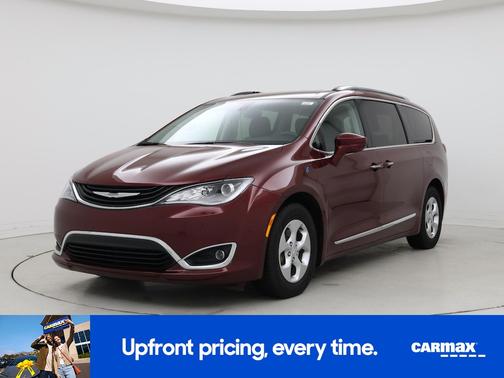 2018 Chrysler Pacifica Hybrid Touring L