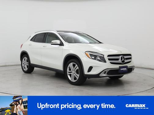 White 2017 Mercedes-Benz GLA 250