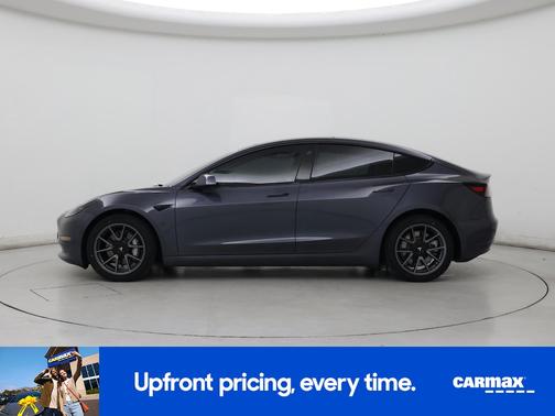 Gray 2022 Tesla Model 3 Long Range