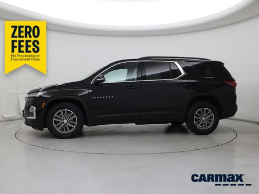Black 2022 Chevrolet Traverse LT Cloth