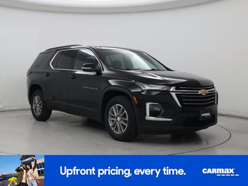 Black 2022 Chevrolet Traverse LT Cloth