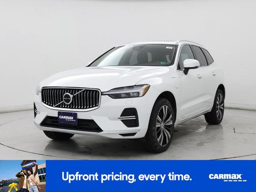 2023 Volvo XC60 Recharge Plug-In Hybrid T8 Plus Bright Theme