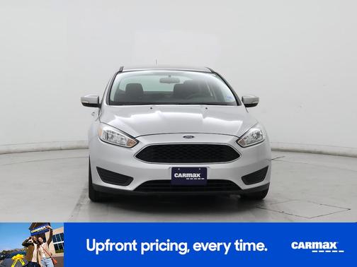 Silver 2017 Ford Focus SE
