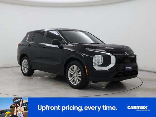 2024 Mitsubishi Outlander ES