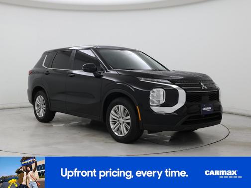 2024 Mitsubishi Outlander ES