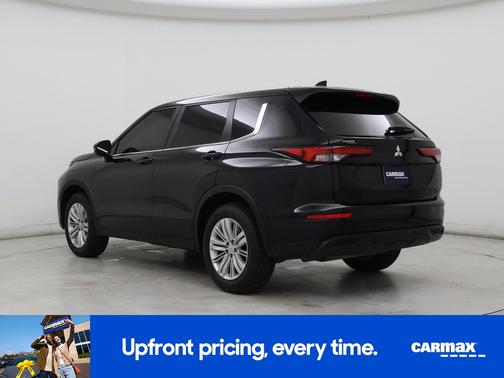 2024 Mitsubishi Outlander ES