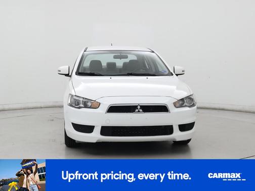 White 2015 Mitsubishi Lancer ES