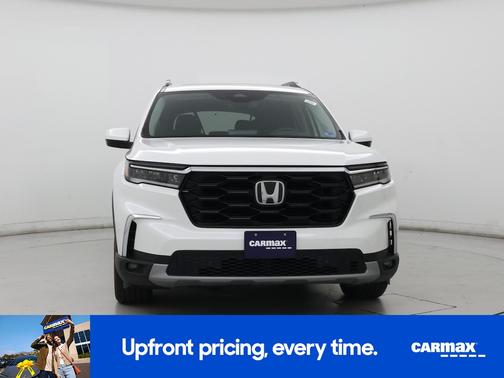 White 2025 Honda Pilot Touring+
