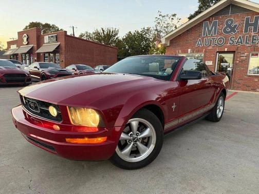2008 Ford Mustang Deluxe