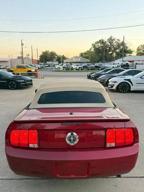 2008 Ford Mustang Deluxe