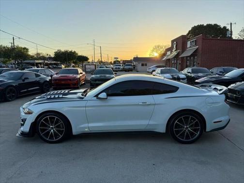 2019 Ford Mustang EcoBoost