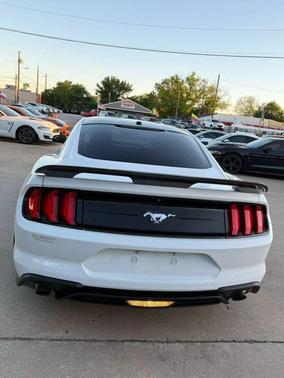 2019 Ford Mustang EcoBoost