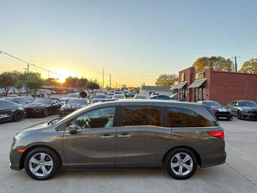 2019 Honda Odyssey EX-L w/Navigation/RES