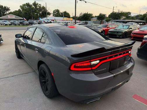 2018 Dodge Charger SXT Plus