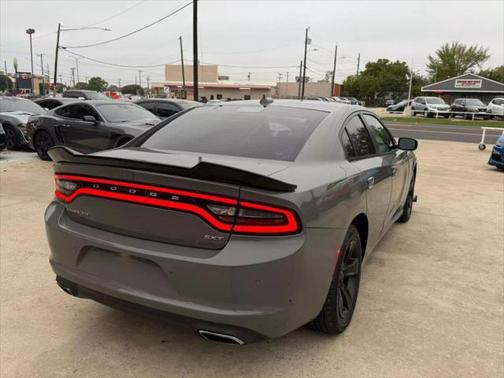 2018 Dodge Charger SXT Plus