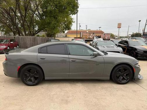 2018 Dodge Charger SXT Plus