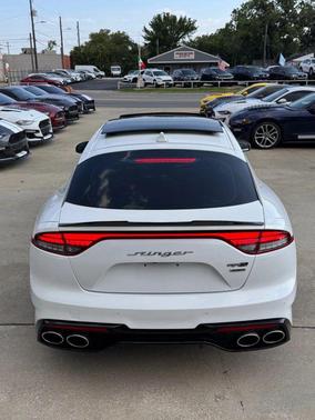 2022 Kia Stinger GT-Line