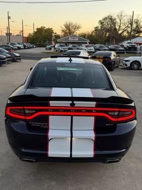 2017 Dodge Charger SXT