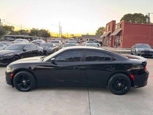 2018 Dodge Charger SXT