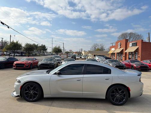 2020 Dodge Charger SXT