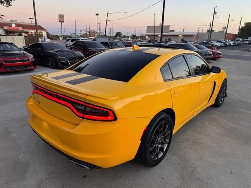 2018 Dodge Charger GT
