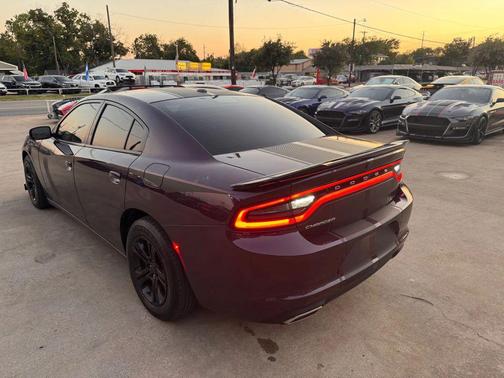 2020 Dodge Charger SXT