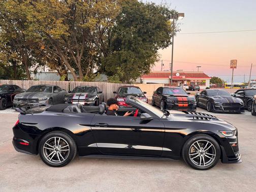 2017 Ford Mustang EcoBoost Premium