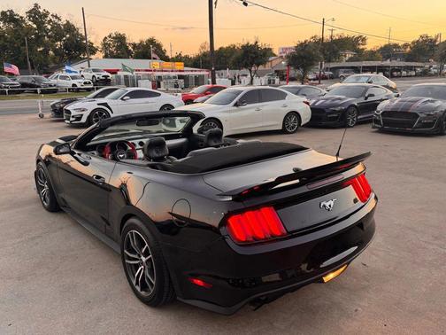 2017 Ford Mustang EcoBoost Premium
