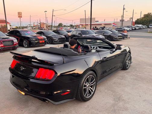 2017 Ford Mustang EcoBoost Premium
