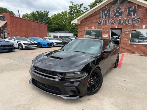 Pitch Black Clearcoat 2019 Dodge Charger Scat Pack