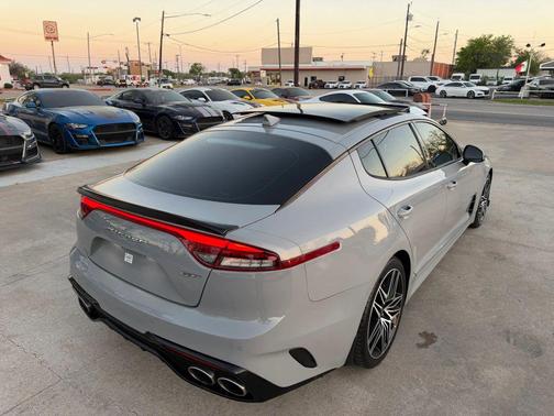 Ceramic Silver 2022 Kia Stinger GT1