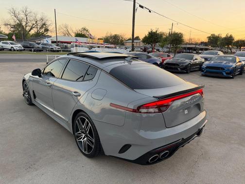 Ceramic Silver 2022 Kia Stinger GT1