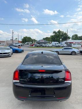 Gloss Black 2018 Chrysler 300 S