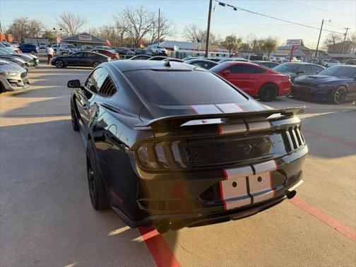 2021 Ford Mustang EcoBoost