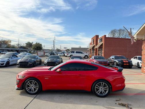 2017 Ford Mustang GT Premium