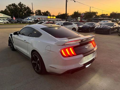 2018 Ford Mustang EcoBoost Premium