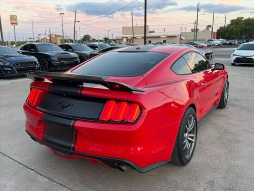2015 Ford Mustang EcoBoost Premium